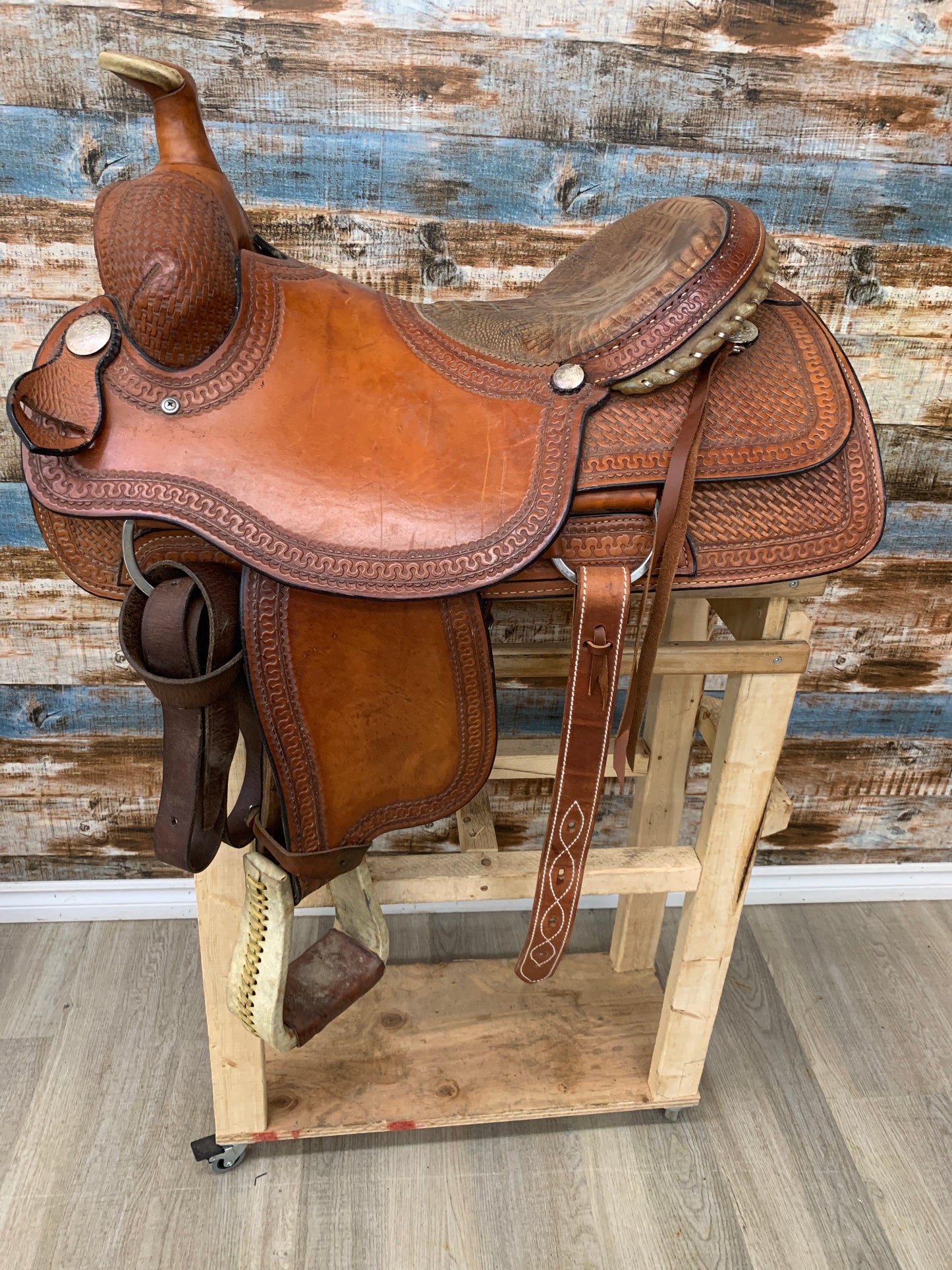 Griffith Roper saddle