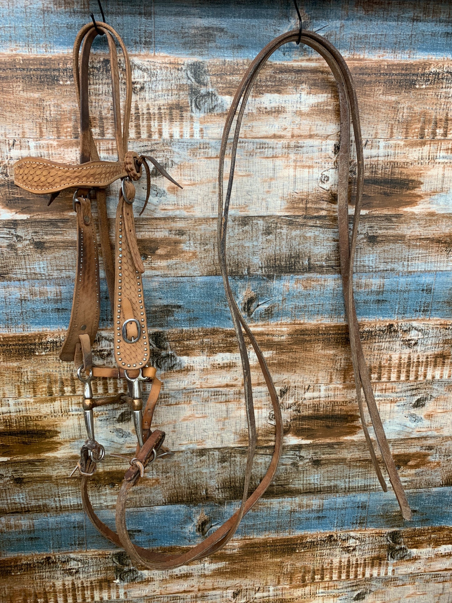 Used Headstall/Reins/Bit set