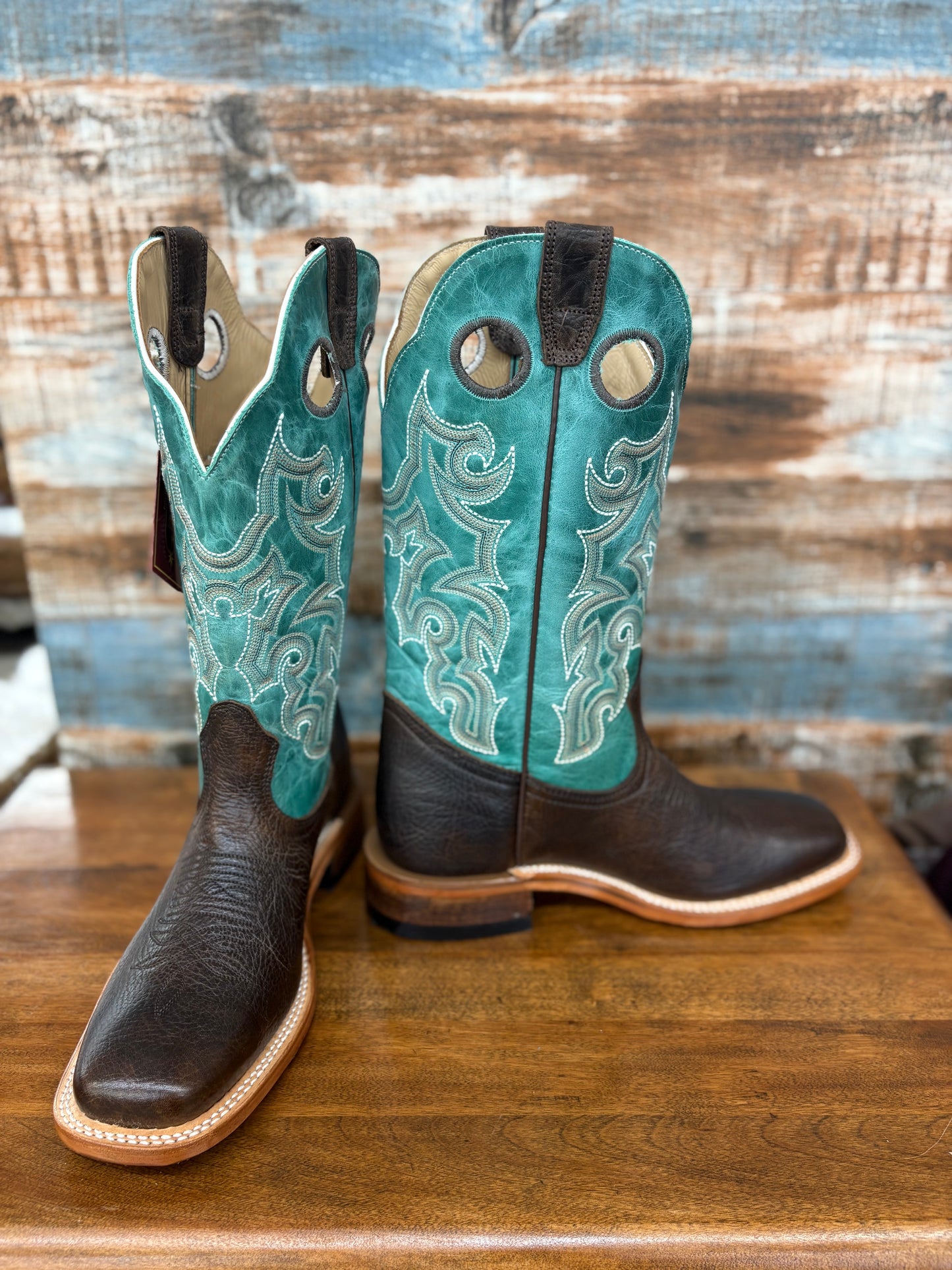 Boulet Women’s Boots 5924- shrunken Bullhide Apache/ Montana Turqueza