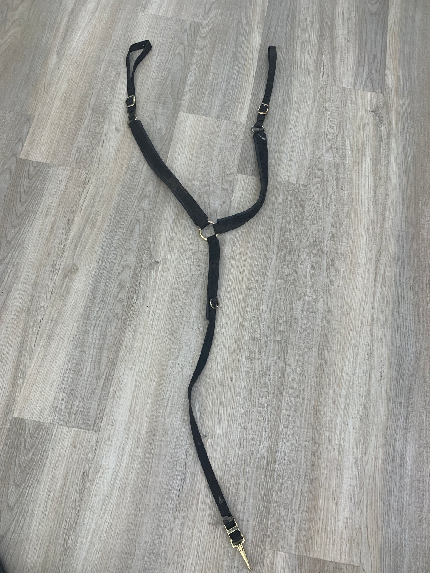 Used black Nylon breastcollar