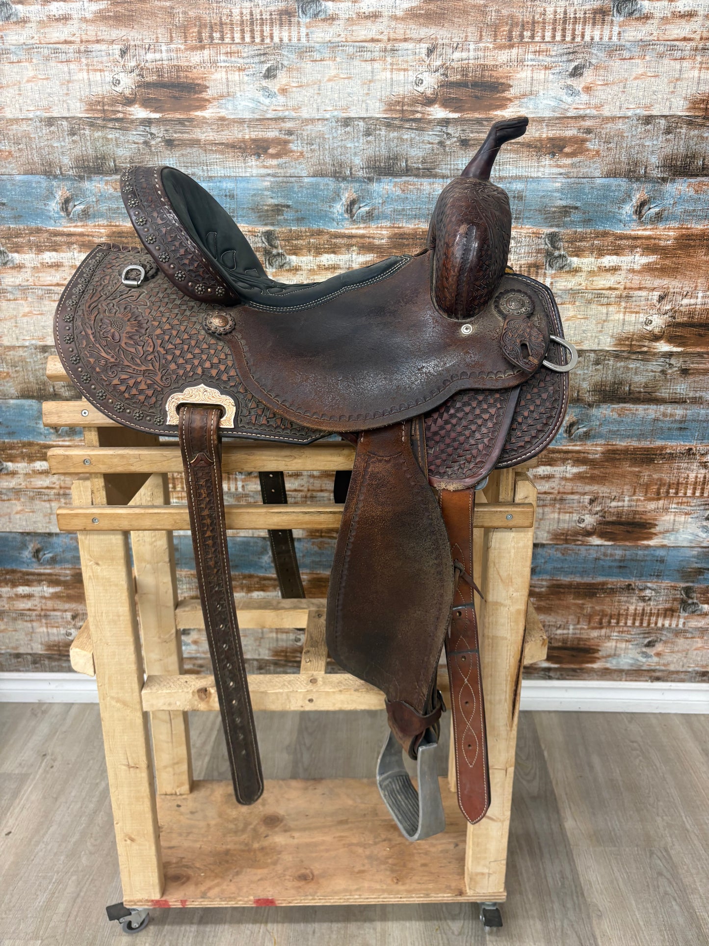 Used Double J Saddle