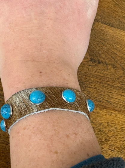 Cowhide w/ Turquoise Stones Bracelet