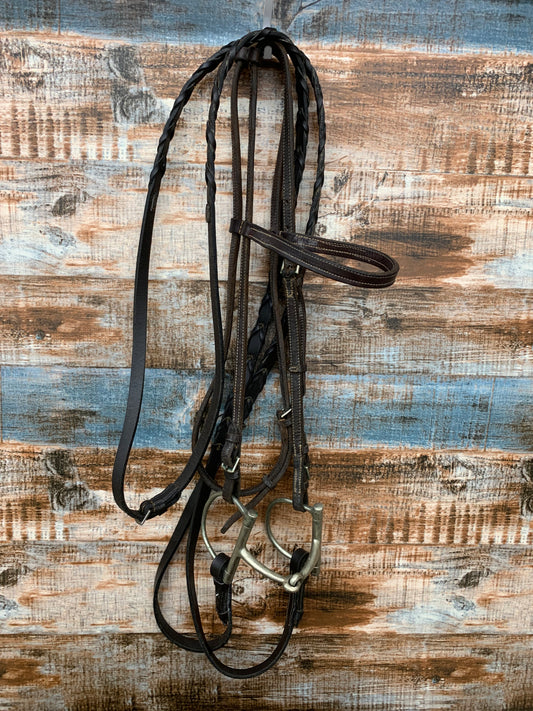 Used English bridle with D bit