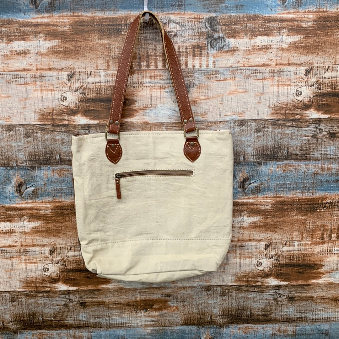 Aurora Tote by Pokoloko