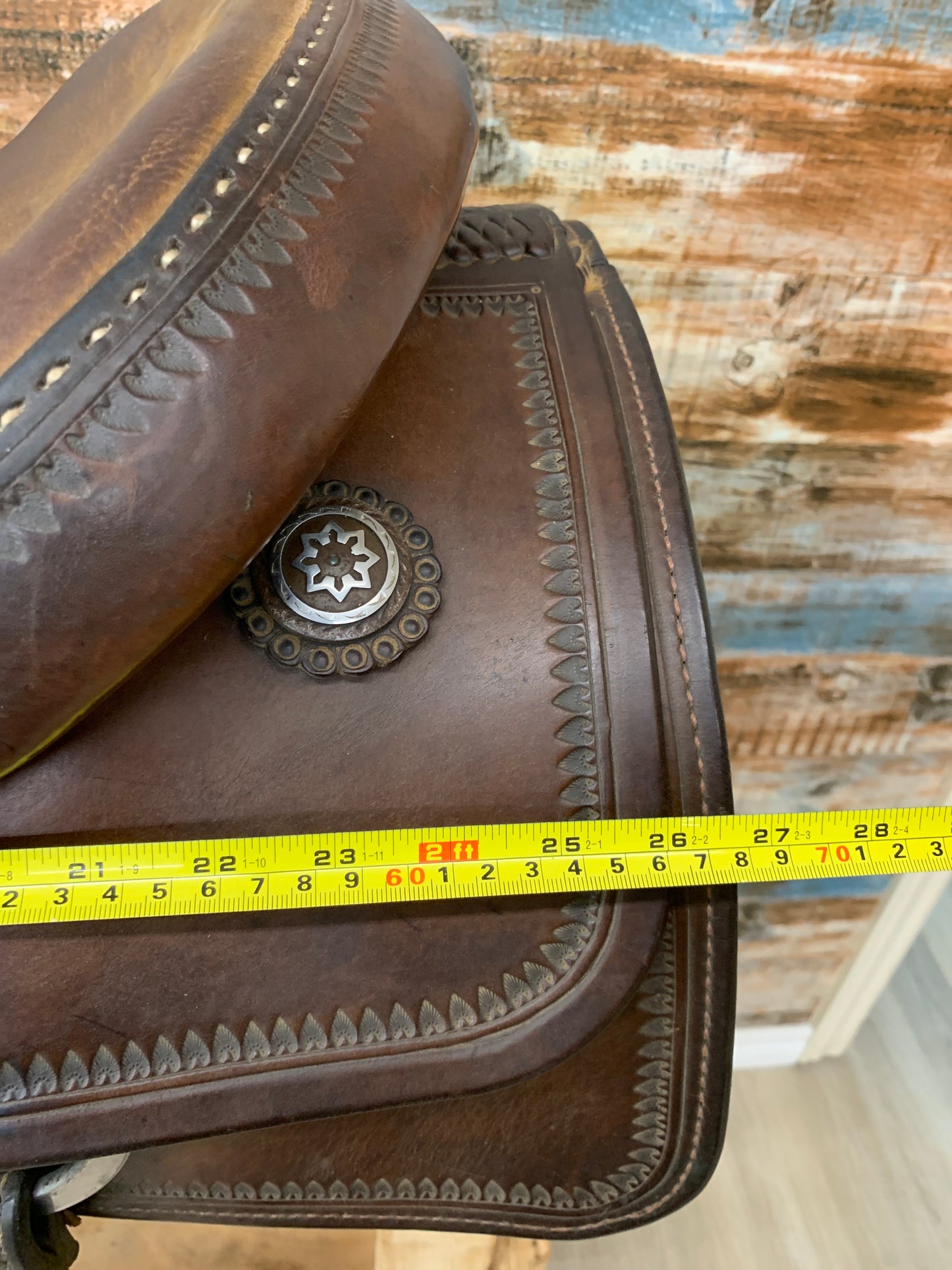 M.L Leddy saddle