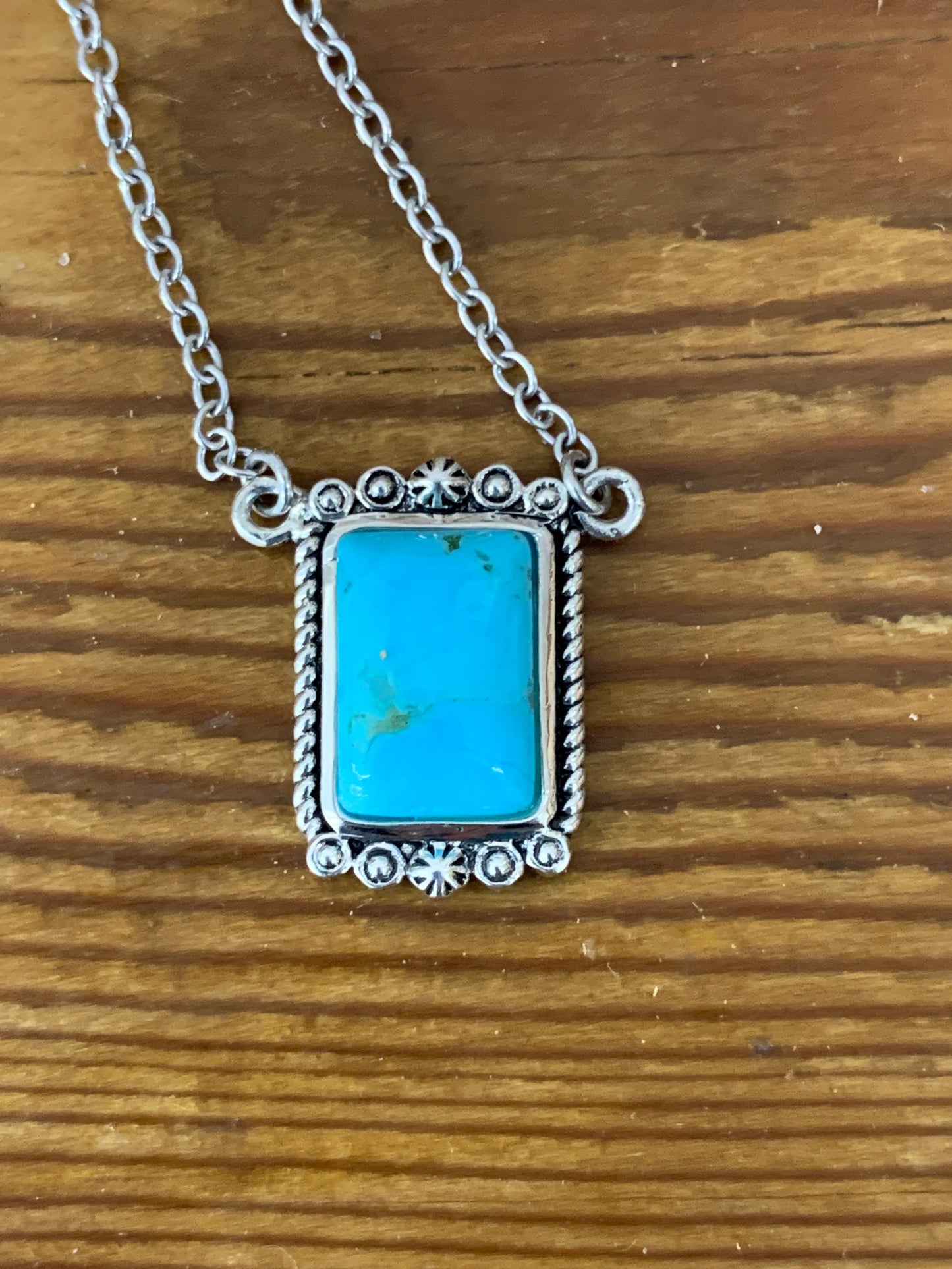 Silver Rope Edge Turquoise Pendant Necklace 20” .925