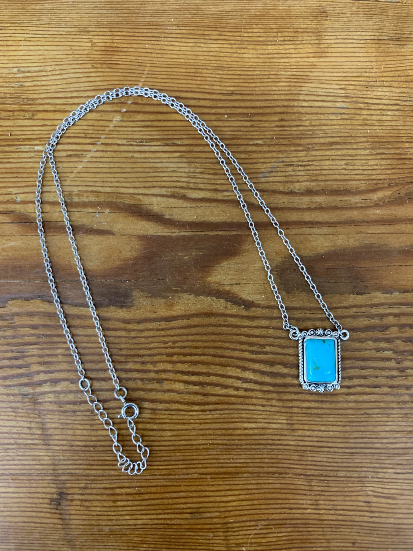 Silver Rope Edge Turquoise Pendant Necklace 20” .925