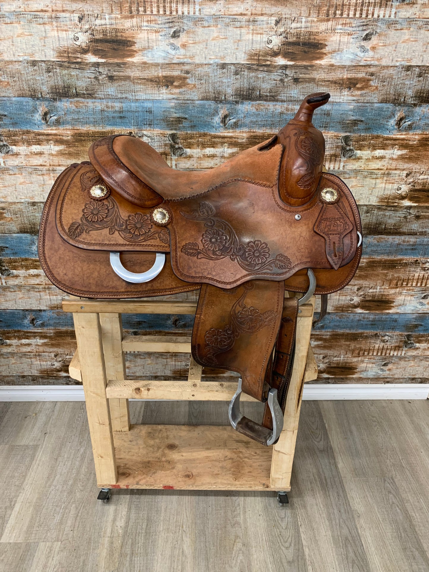 Used Jerry Shaw Saddle