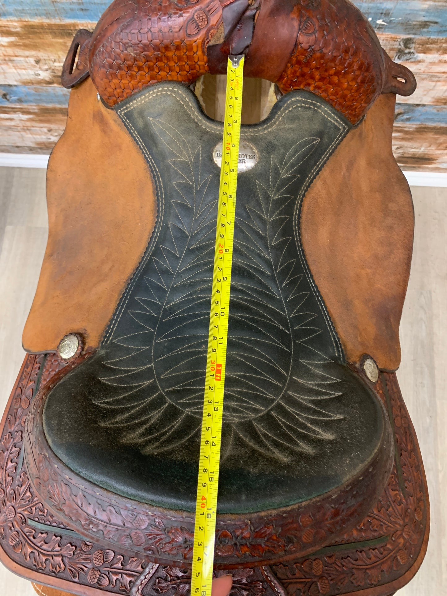 Used David Motes Saddle