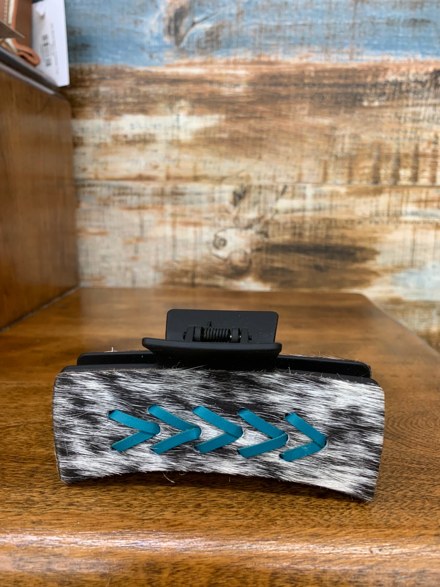 TC Cow Hide Claw Clips W Leather Stitching