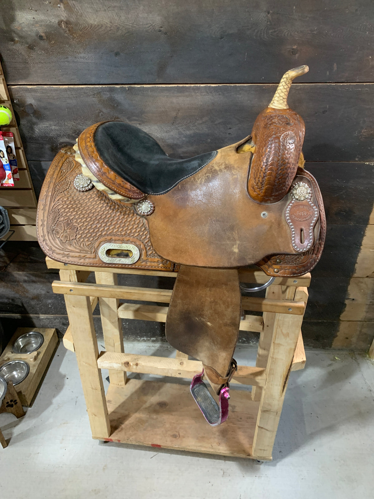 Used HR Saddle