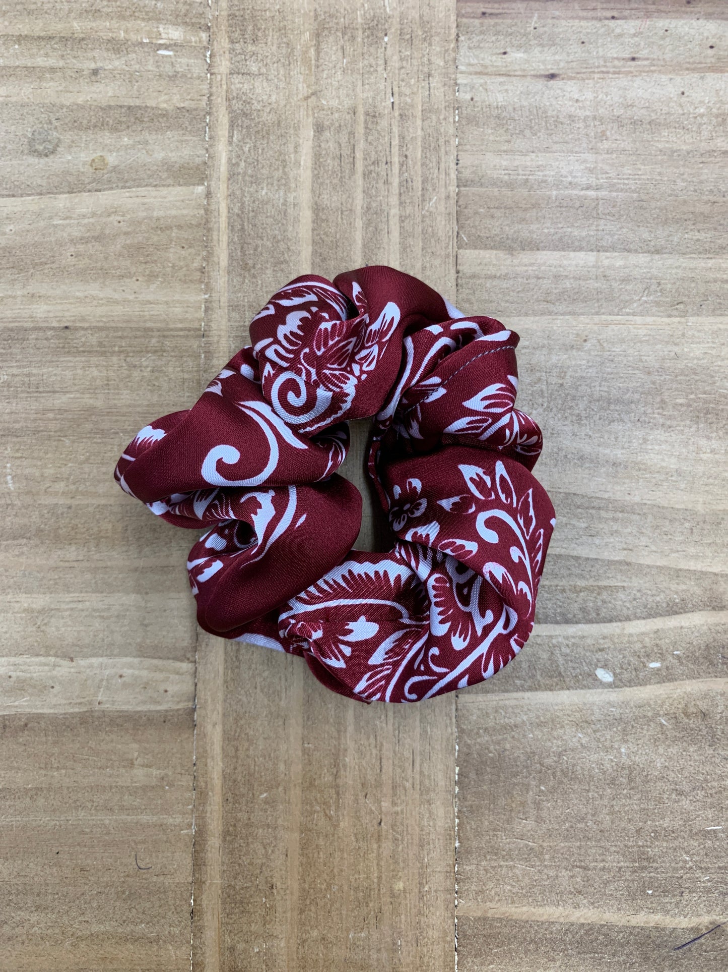 Snowberry Hair Scrunchies