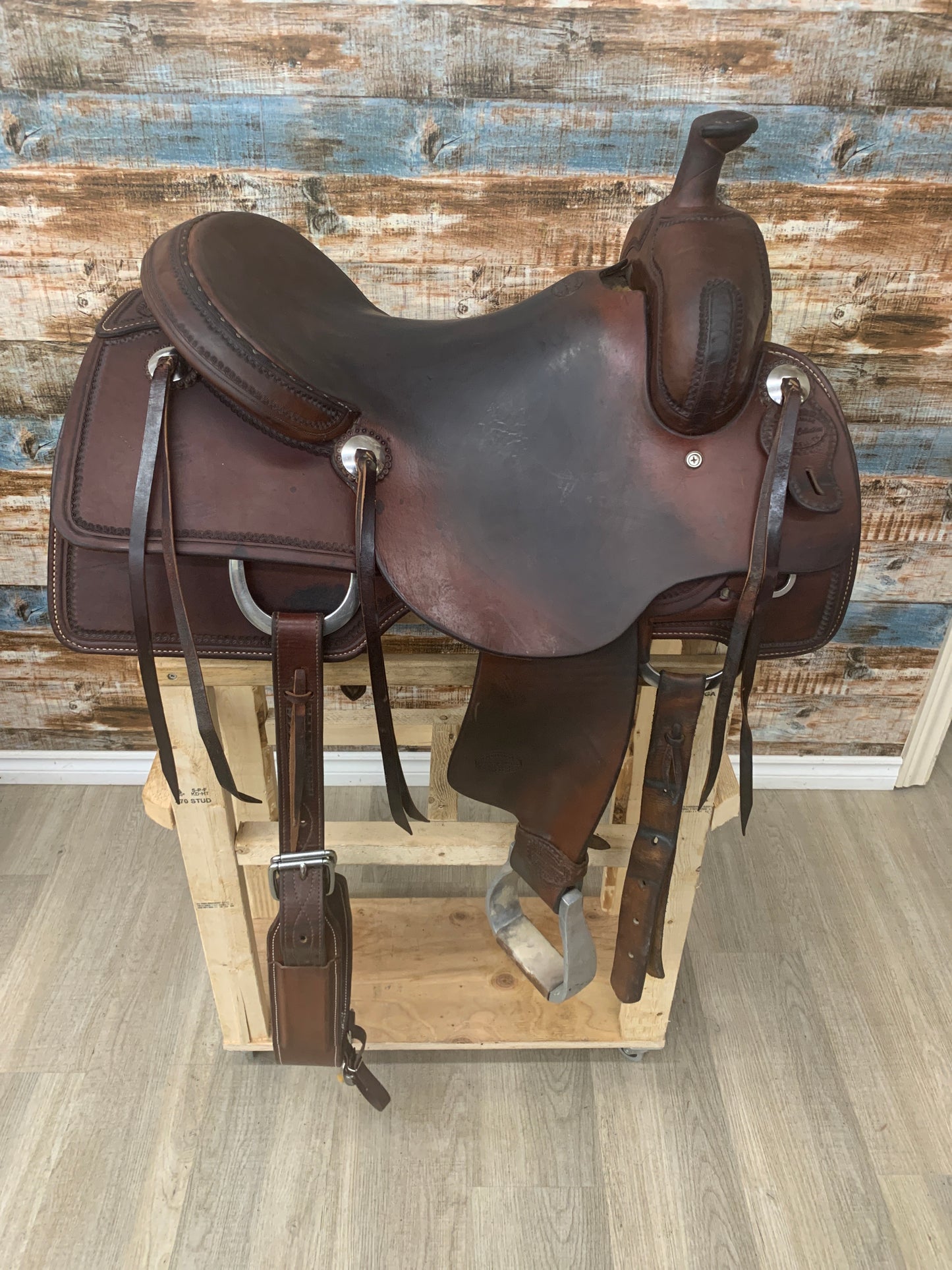 Used Cowboy Collection Saddle