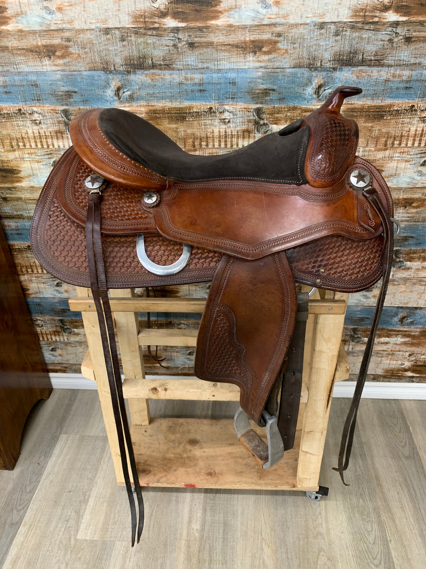 Used Continental Saddle