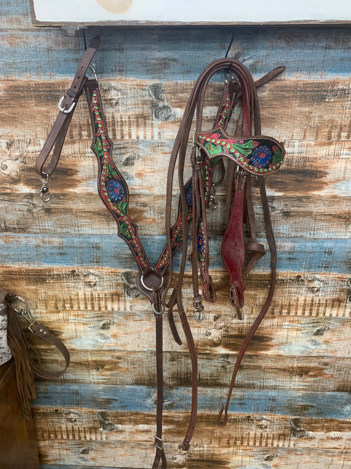 Used Headstall/Reins/Breast collar Set