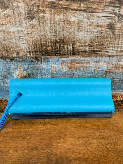 Two in One Shedding/Sweat Scraper