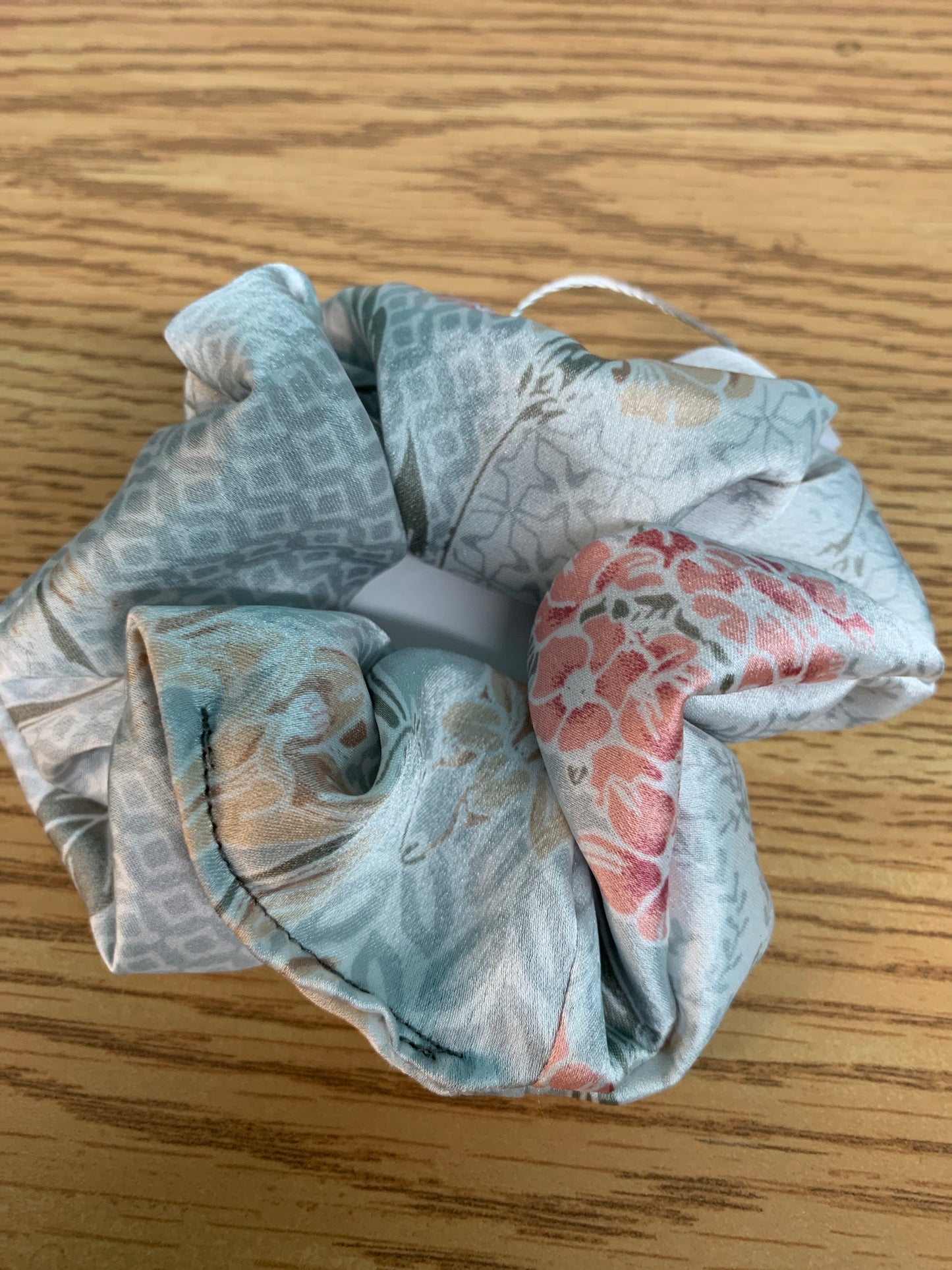 Snowberry Hair Scrunchies