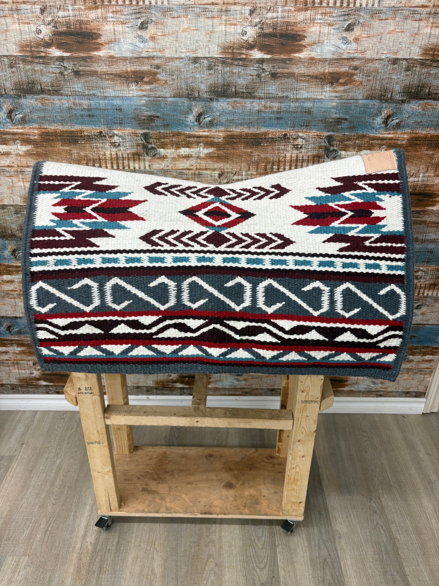 Cuttinup Show Blanket - The Andrea