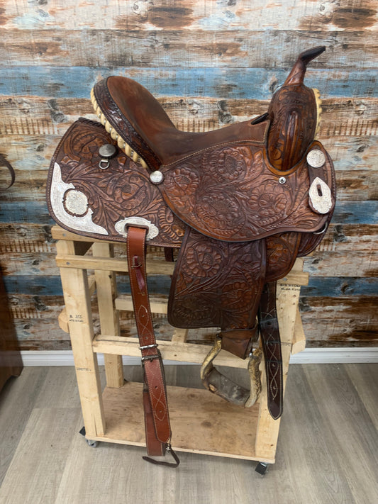 Used No Brand Saddle