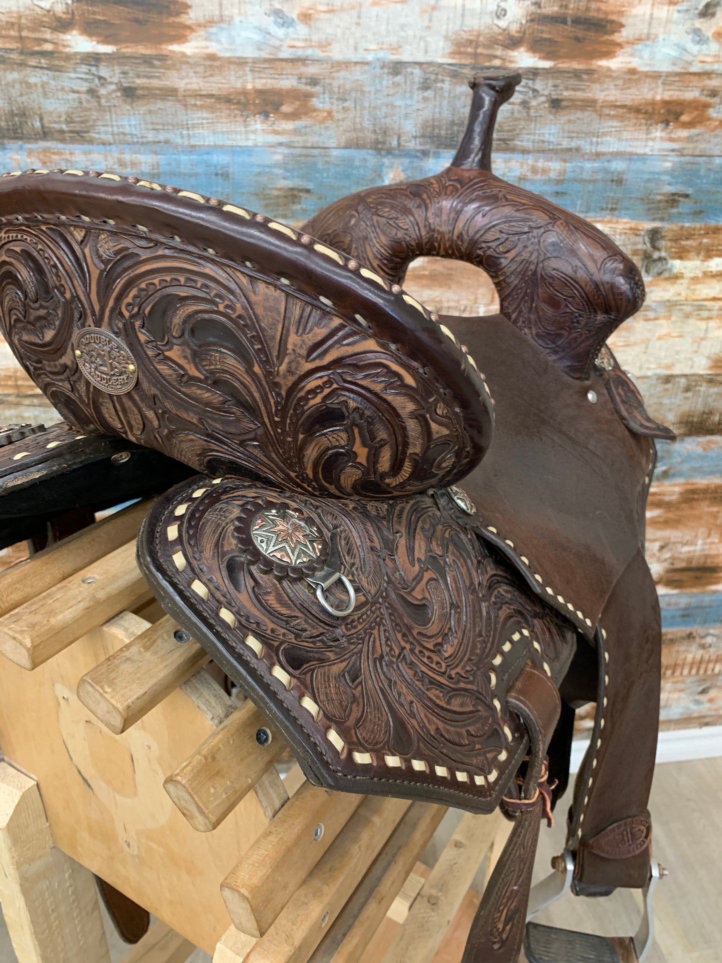 Used Double J Pursuit Saddle