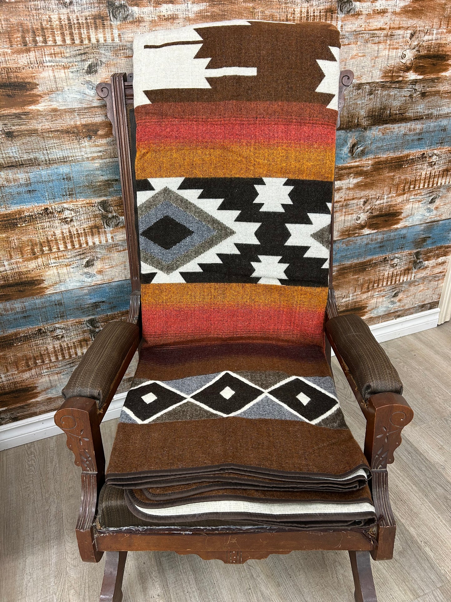 Aztec Diamond Reversible Blanket- Machala