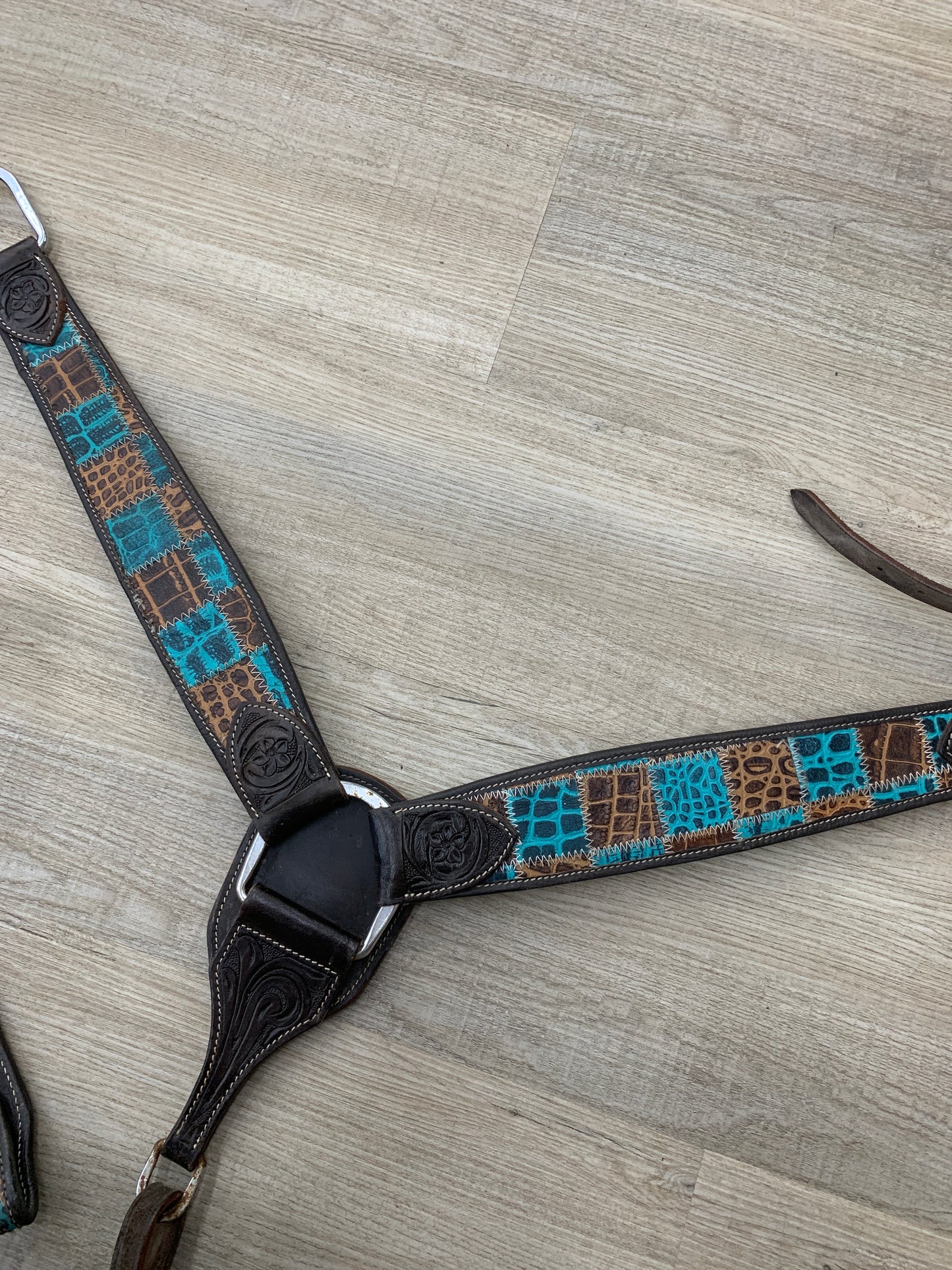 Used breast collar and Headstall set
