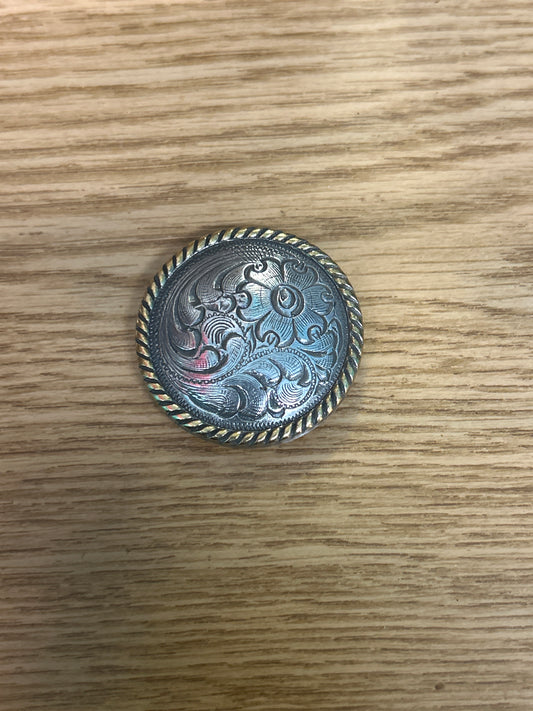 Floral Concho Rope Border