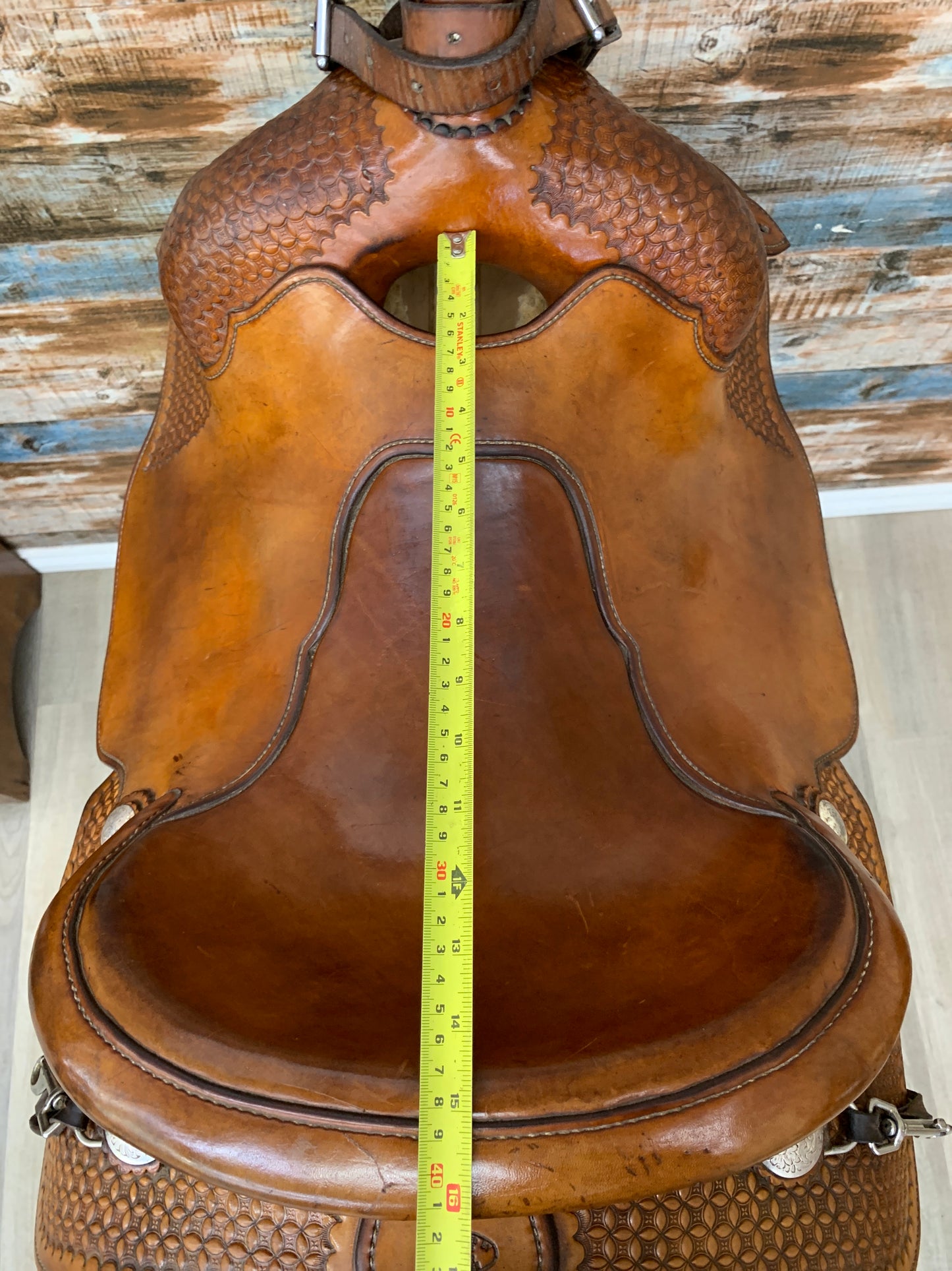 Used Don Lowen Saddle