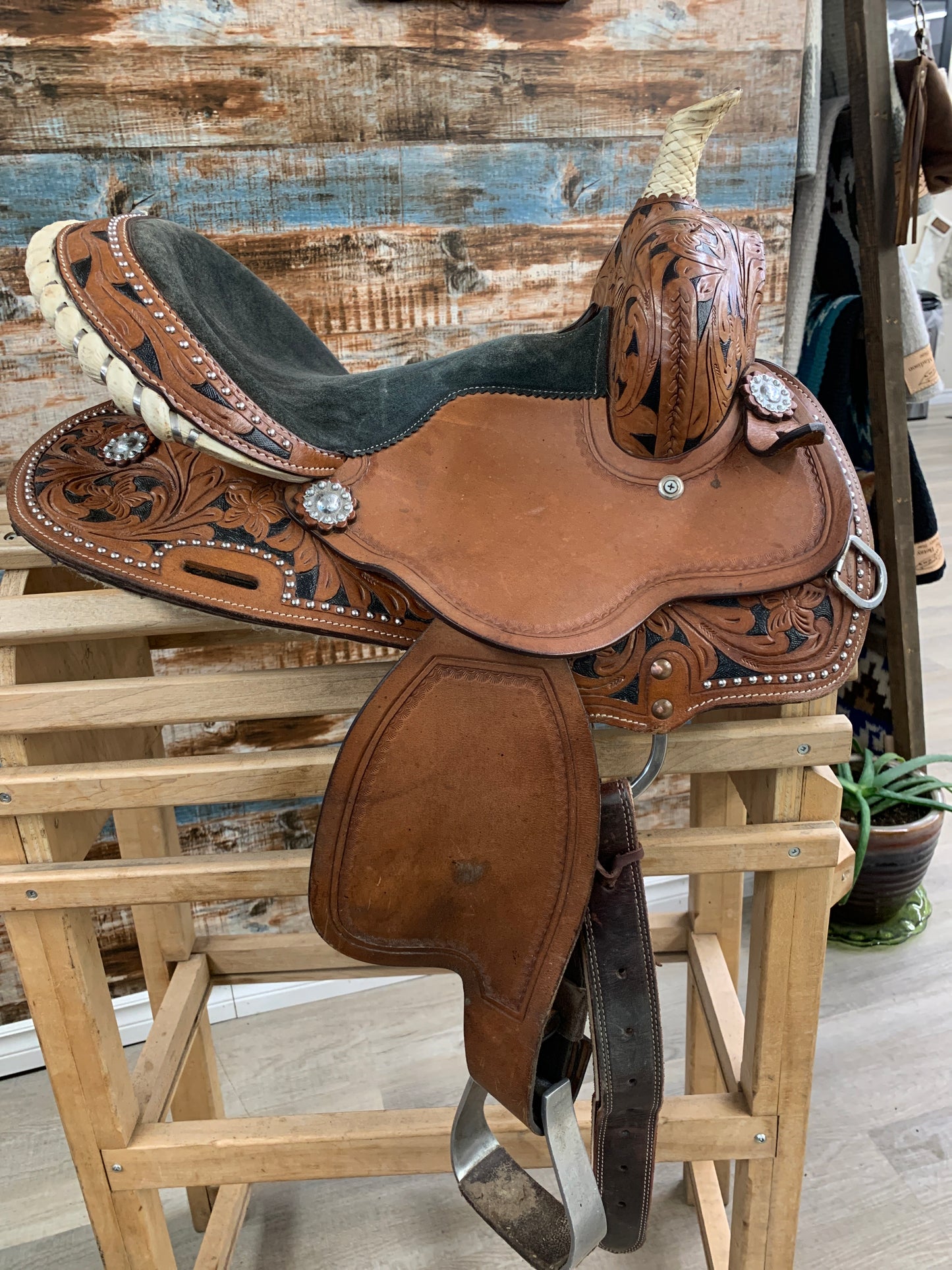 Used King -S Barrel Saddle