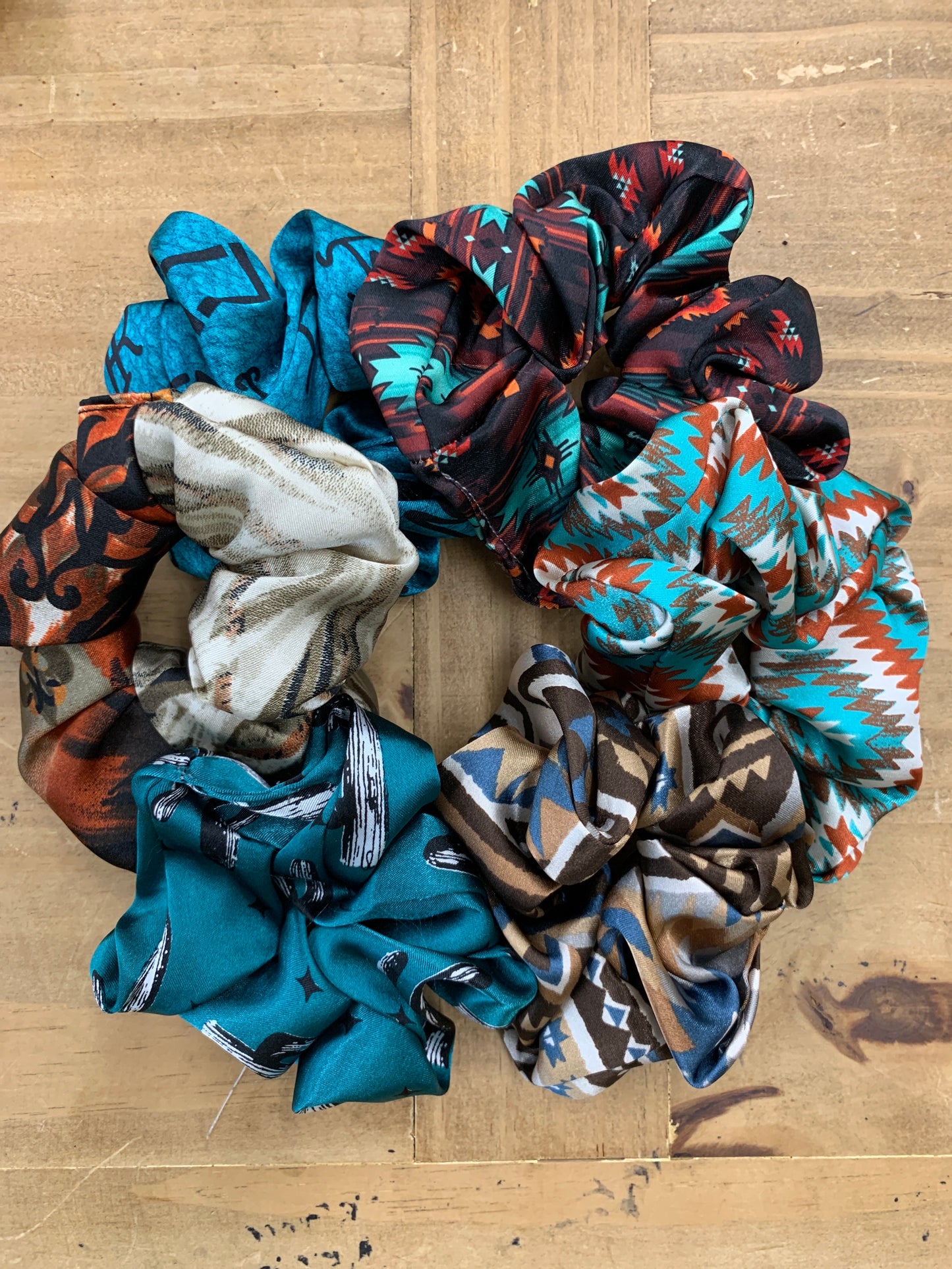 Snowberry Hair Scrunchies