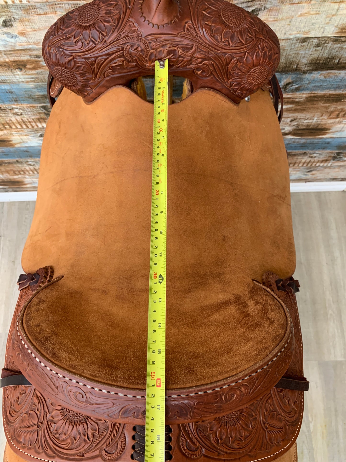 New Cowboy Customs Saddle