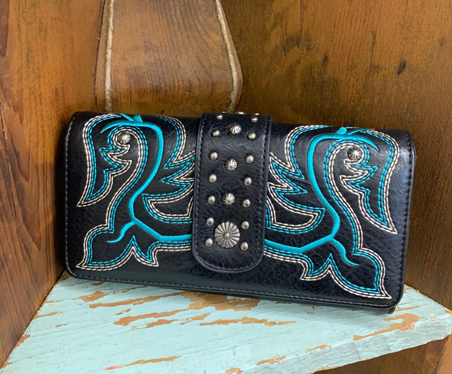 Montana West Embroidered Stitch Wallet