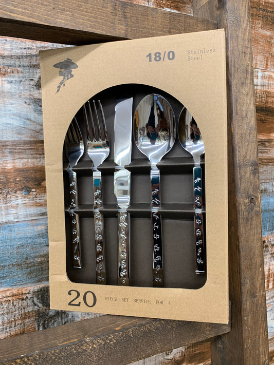 20 Piece Silverware Set