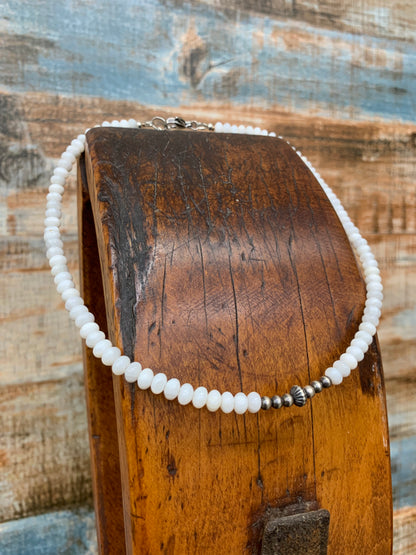 Mother Of Pearl with Navajo Pearls Choker