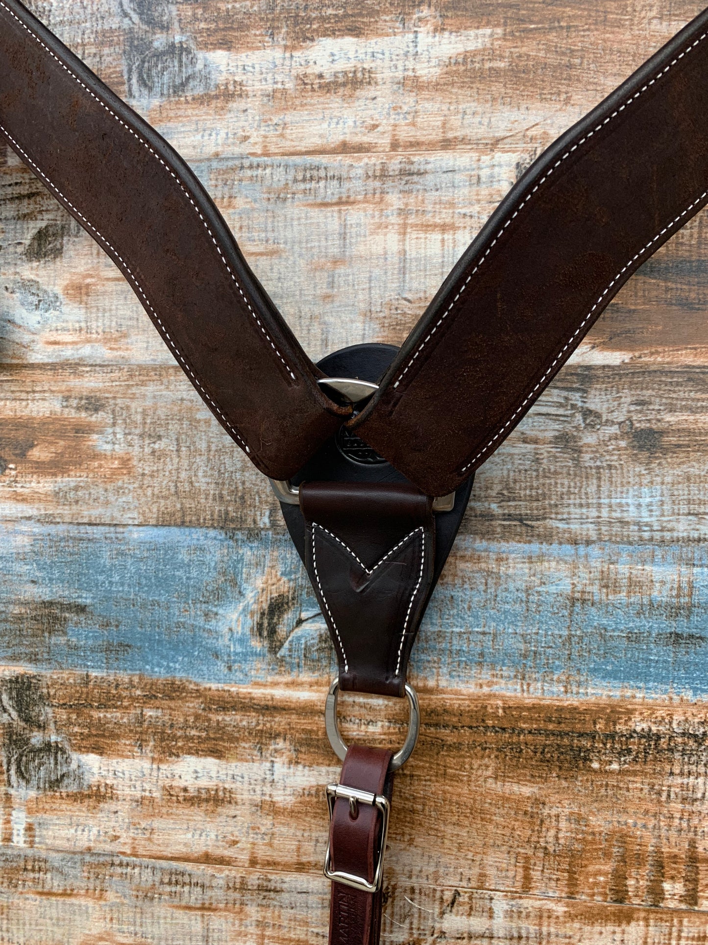 Martin Chocolate Roughout Breastcollar