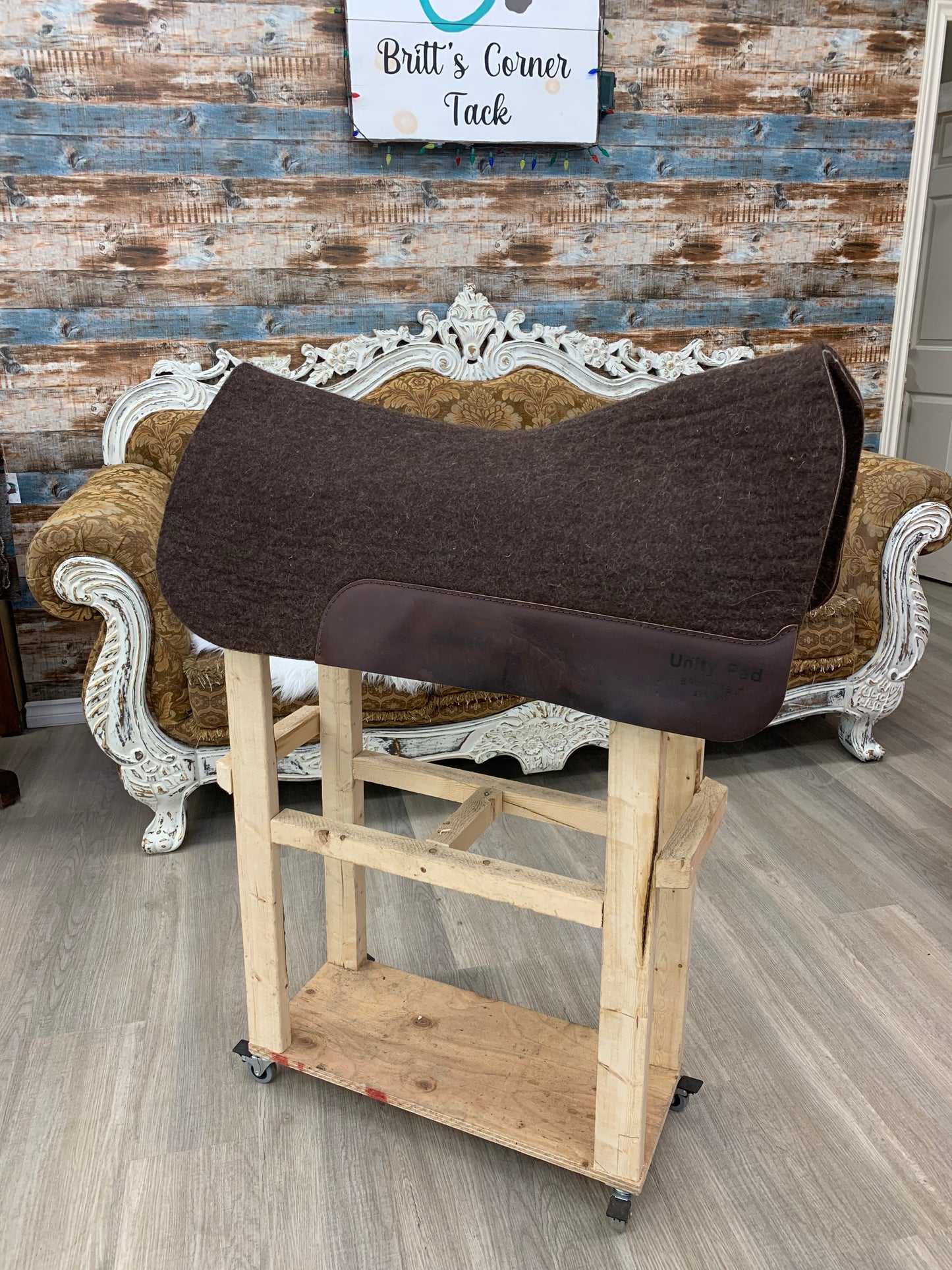 Gently Used Unity 1/2” Full Skirt Pad