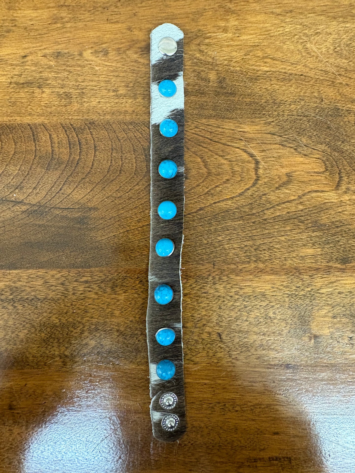 Cowhide w/ Turquoise Stones Bracelet