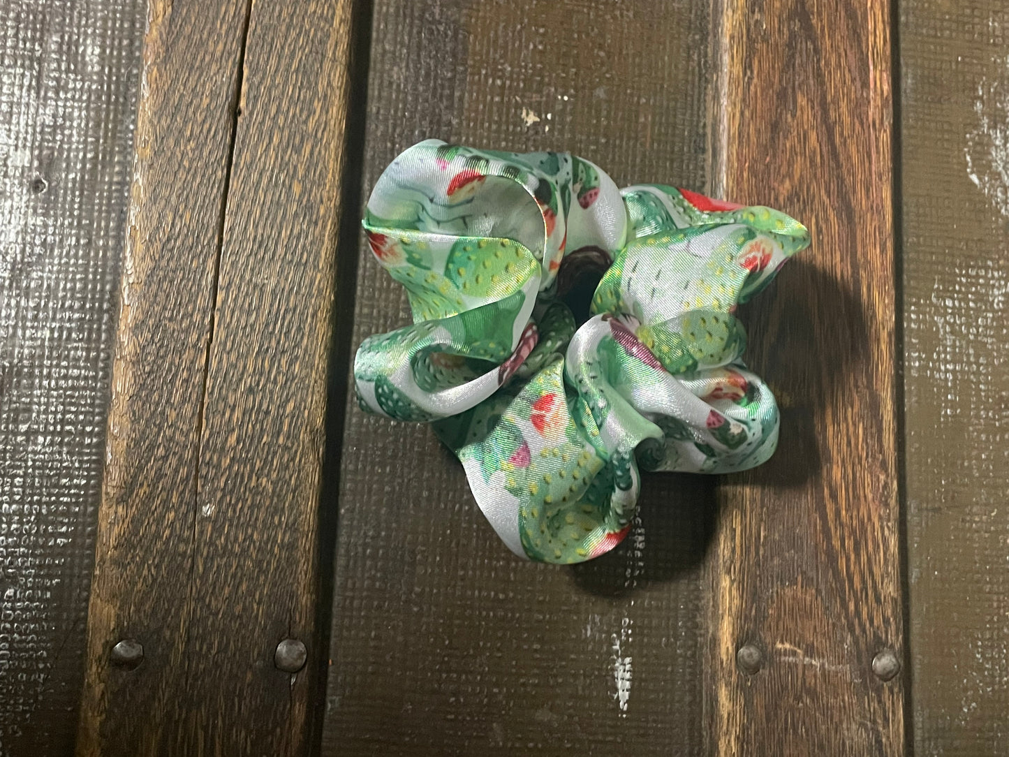 Snowberry Hair Scrunchies